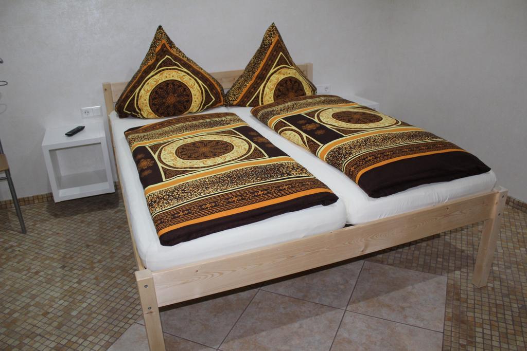 Gaestehaus Mama Rust Bagian luar foto